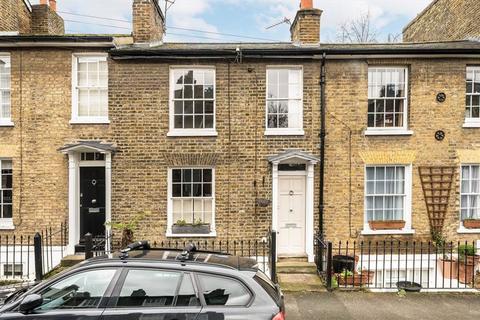 2 bedroom terraced house for sale, Prior Street, London SE10