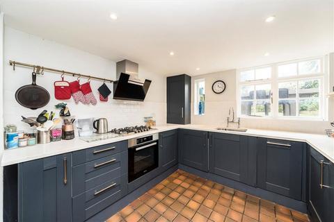 2 bedroom terraced house for sale, Prior Street, London SE10