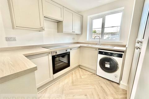 2 bedroom end of terrace house to rent, Redwood, Chadderton, Oldham, Greater Manchester, OL9