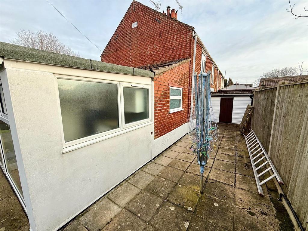 Rear Courtyard
