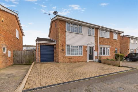 3 bedroom semi-detached house for sale, Whitebeam Drive, Coxheath, Maidstone