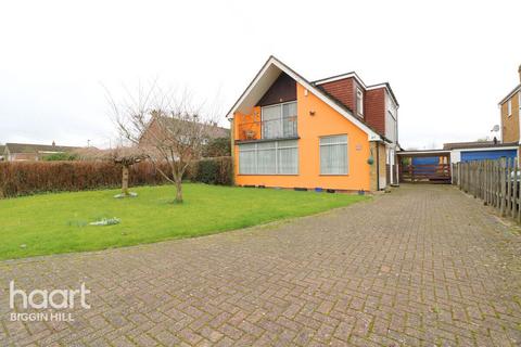 5 bedroom detached house for sale - Village Green Avenue, Biggin Hill