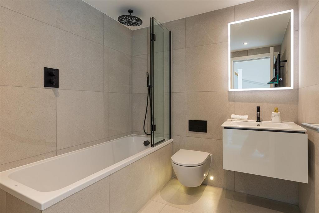 Town House bathroom.jpg