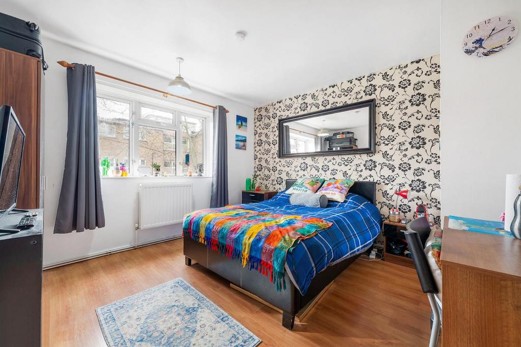 Principal Bedroom (1).JPG