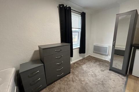 1 bedroom property to rent, Golden Noble Hill, CO1