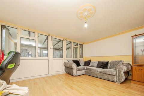 3 bedroom terraced house for sale, First Avenue, Sudbury