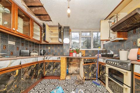 3 bedroom terraced house for sale, First Avenue, Sudbury