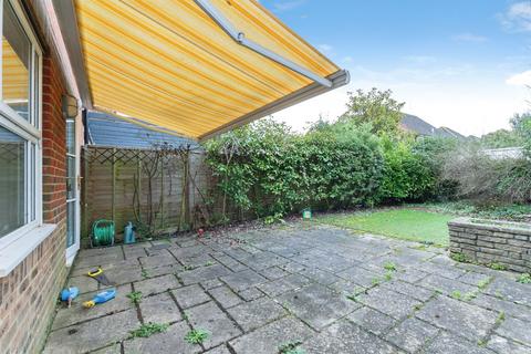 3 bedroom end of terrace house for sale, St. Cleeve Way, Ferndown
