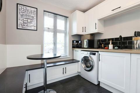 3 bedroom terraced house for sale, Ribston Close, Banbury