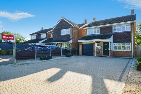 4 bedroom detached house for sale, Dunstable Road, Caddington, Luton
