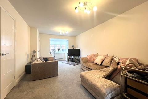 undefined, Pryor Grove, Preston, Hull, East Riding of Yorkshi, HU12
