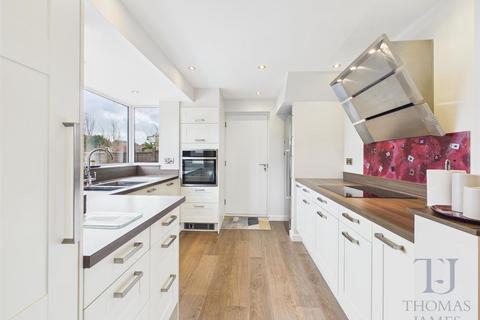 5 bedroom detached house for sale, Hoe View Road, Cropwell Bishop, Nottingham