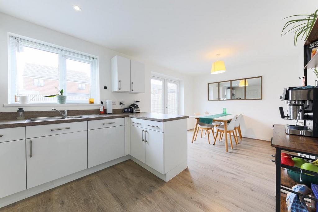 Kitchen, dining area