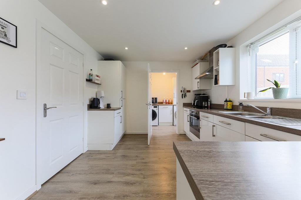 Kitchen, dining area