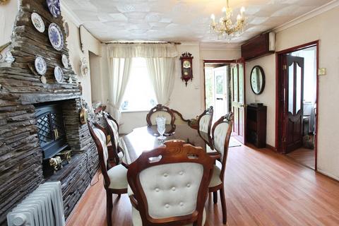 3 bedroom semi-detached house for sale, Cefn Road Upper, Deri, Bargoed