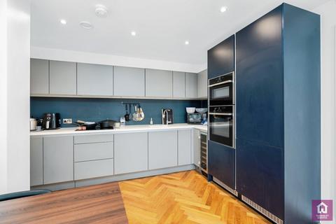 2 bedroom flat for sale, East Tower, Deansgate Square, Southern Gateway, Manchester City Centre, M15