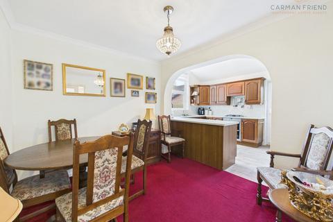 3 bedroom bungalow for sale, Heath Lane, Boughton, CH3