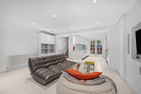 4 bedroom terraced house for sale, Theberton Street, Islington, London