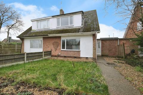 3 bedroom semi-detached house for sale - Warkton Close, Nottingham, NG9