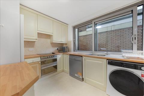 2 bedroom flat to rent, Barrie House, 29 St. Edmunds Terrace, St John's Wood, London