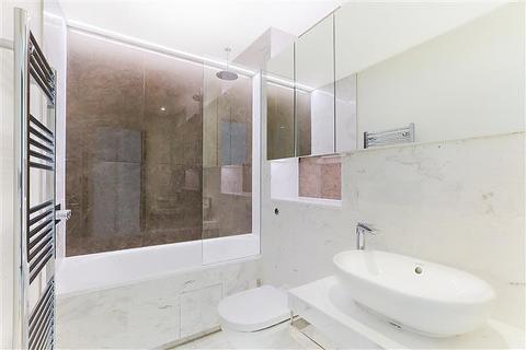 undefined, Charrington Tower, 11 Biscayne Avenue, London, E14