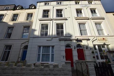 1 bedroom apartment to rent, West Square, Scarborough