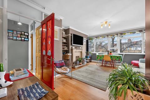 2 bedroom flat to rent, Greenwich High Road, Greenwich, London