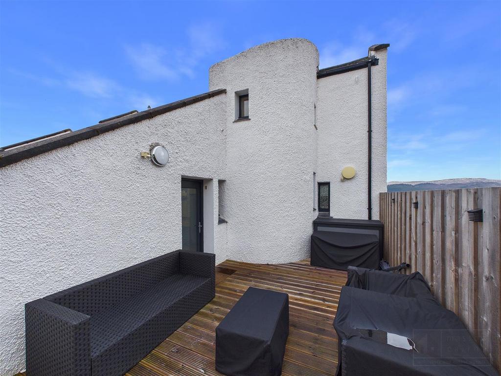 Side Decking
