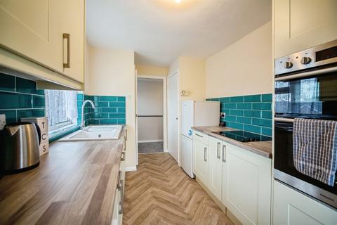 undefined, Wykeham Grove, Leeds, MAIDSTONE