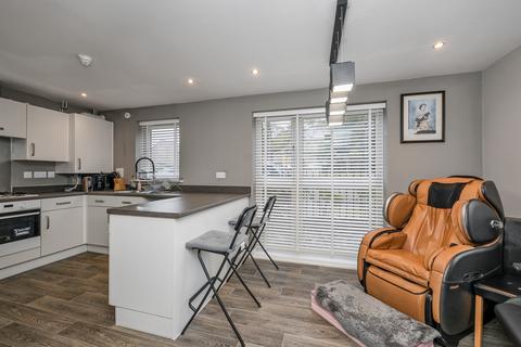3 bedroom end of terrace house for sale, Whatman Drive, Maidstone