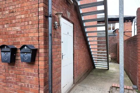 2 bedroom flat for sale, Greyhound Mews, Leominster