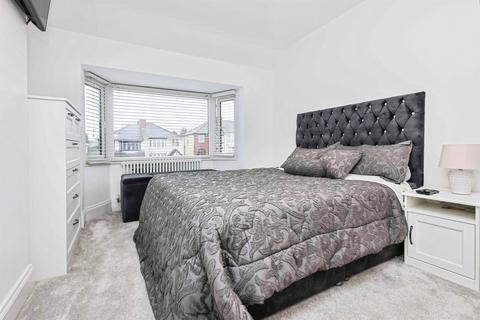 3 bedroom end of terrace house for sale, Uplands Avenue, Rowley Regis