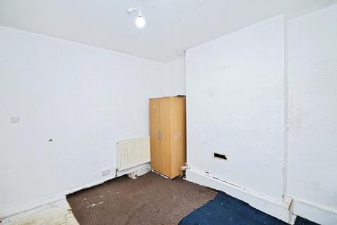 4 bedroom end of terrace house for sale, Port Tennant Road, Swansea SA1