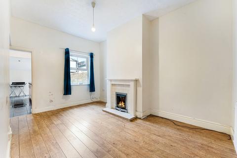 2 bedroom terraced house for sale, Albert Road, Widnes WA8