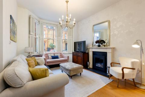 4 bedroom house for sale, Ruvigny Gardens, London