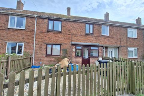 3 bedroom terraced house to rent, Tregelles Close, Highbridge, TA9
