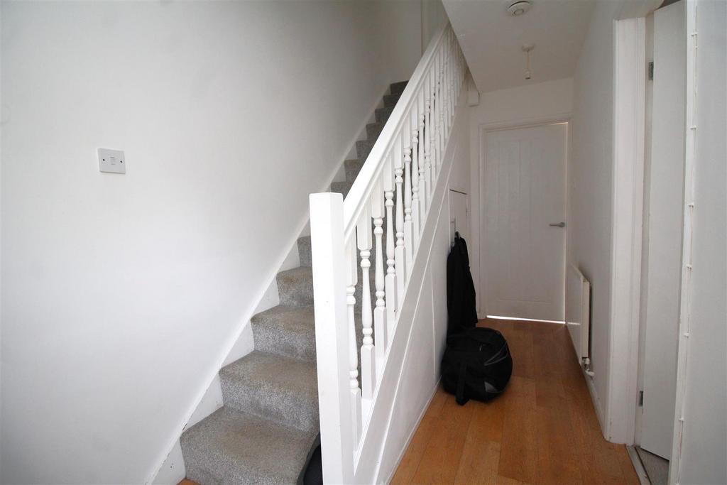 Hallway.JPG