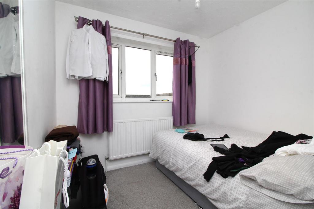 Bedroom 2 .JPG