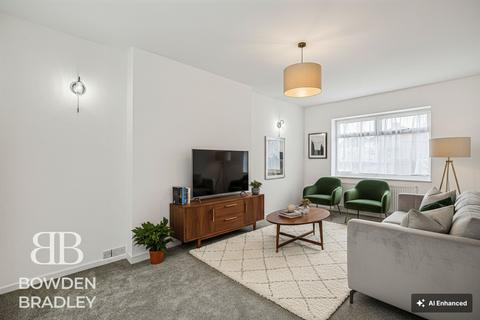 3 bedroom semi-detached house for sale, Lichfield Road, Dagenham, RM8