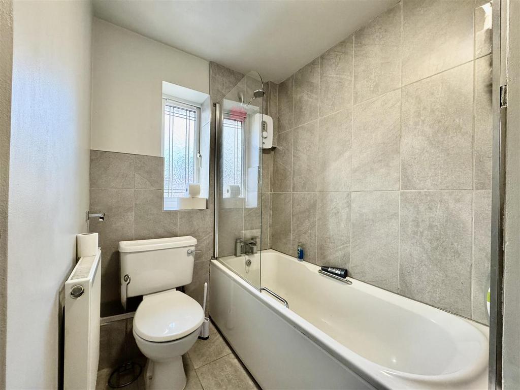 Family bathroom