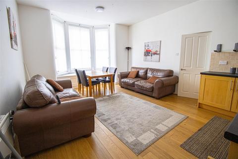 undefined, 1-Bed Apartment to Let on Garstang Road, Fulwood, Preston (Flat 2)