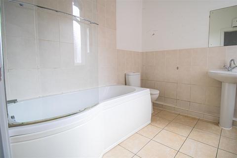 undefined, 1-Bed Apartment to Let on Garstang Road, Fulwood, Preston (Flat 2)