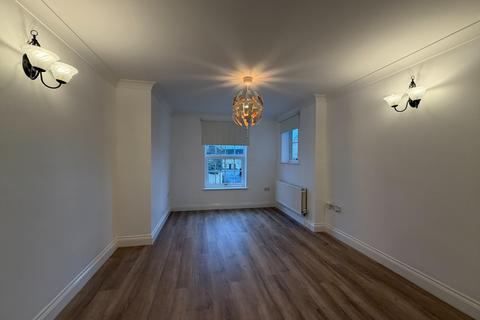 undefined, Flat 6, Cambridge Court, Cambridge Road, Ely, Cambridgeshire