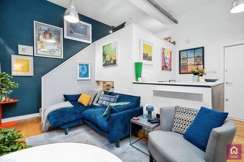 1 bedroom flat for sale, The Art House, George Street, Manchester City Centre, M1
