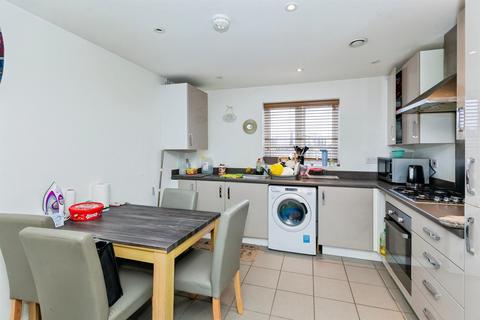 undefined, Kenyon Way, Slough