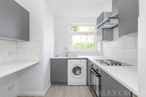 2 bedroom flat to rent, Birchington Court Crouch Hall Road, Crouch End
