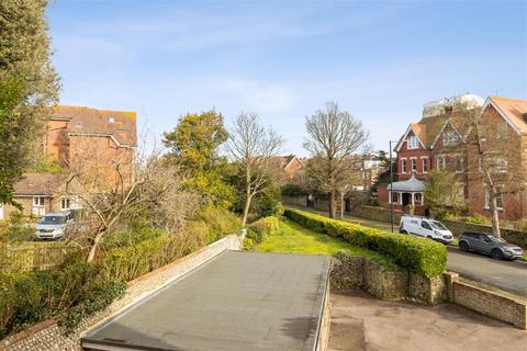 1 bedroom flat for sale, Buxton Road, Eastbourne BN20