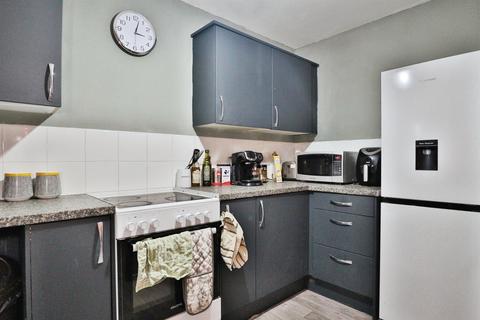 undefined, Montgomery Avenue, Leeds