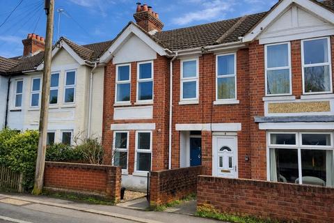 Christchurch Road, Barton on Sea, Hampshire. BH25 6QF