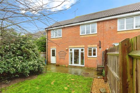 undefined, Hinds Way, AYLESBURY